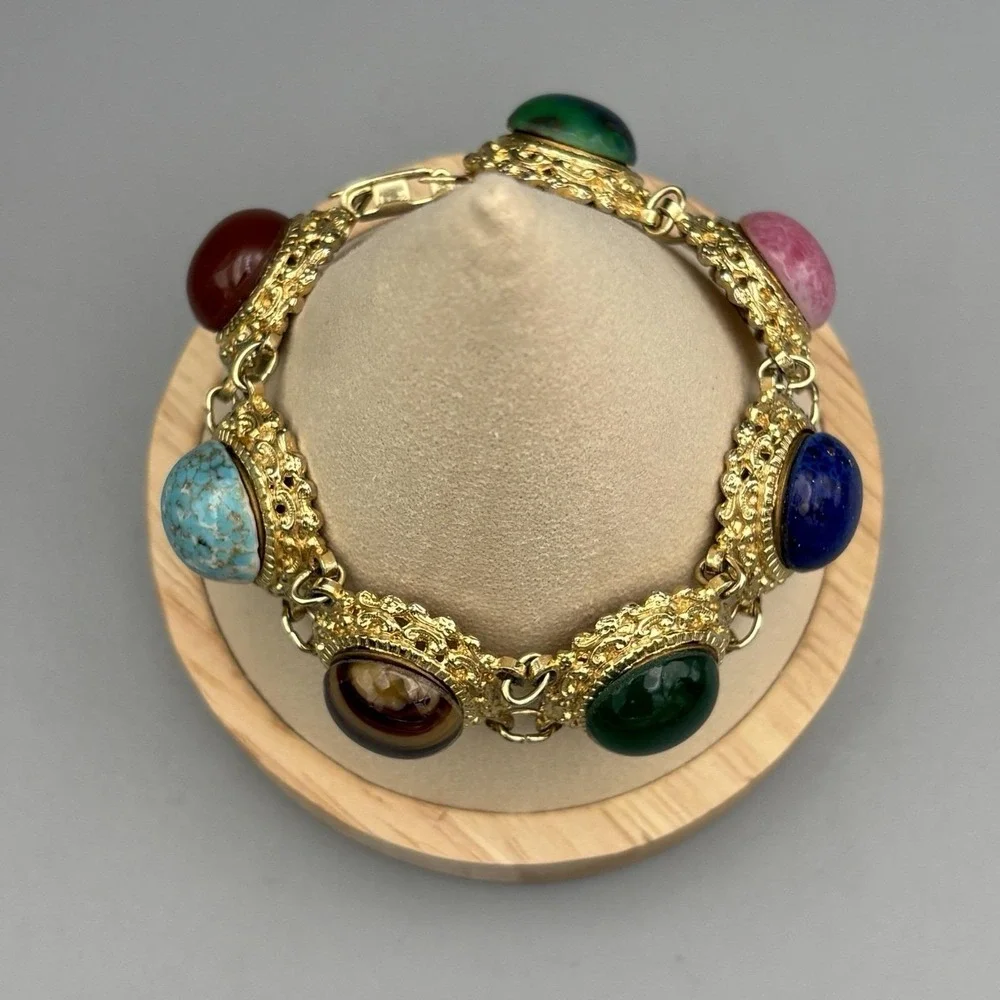 Trifari vintage bracelet